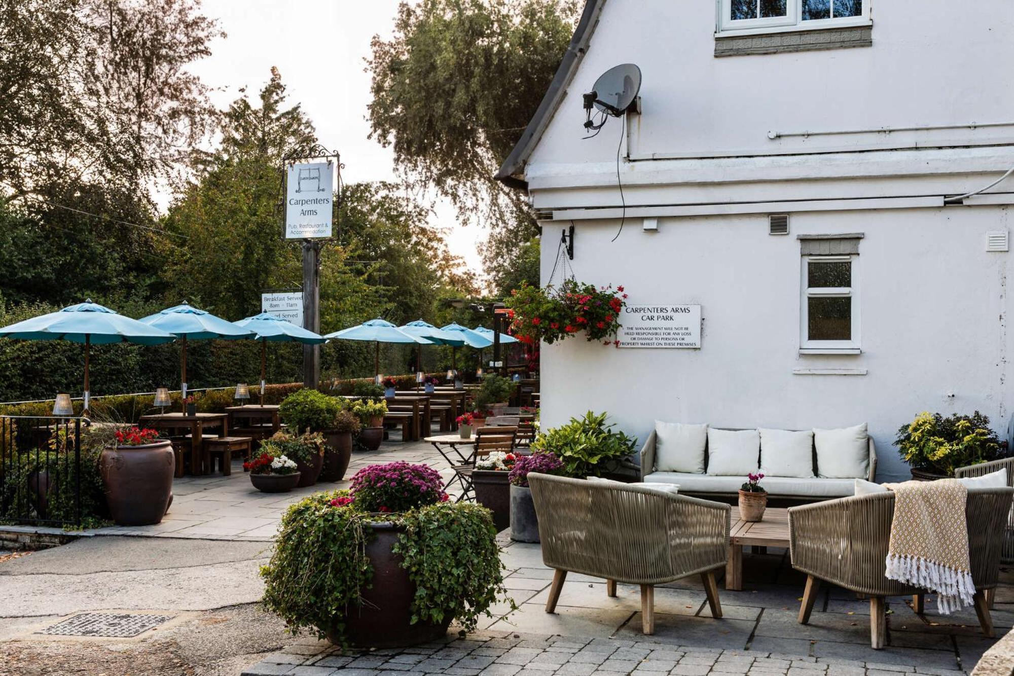 The Carpenters Arms Hotel Tonbridge Exterior foto